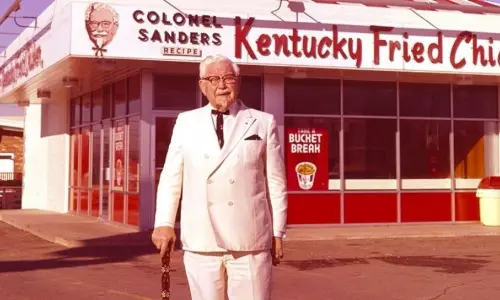 പൊരിച്ച കോഴിയുമായി ചരിത്രം സൃഷ്ടിച്ച സാന്‍ഡേഴ്സിന്‍റെ കെ.എഫ്.സിക്ക് ഇന്ന് 67 വയസ്