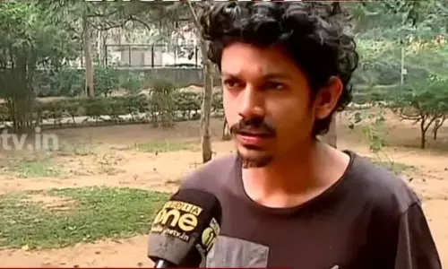 വാട്സാപ്പ് ചോര്ത്തല്; ഇരയായവരില് മലപ്പുറം സ്വദേശിയും വാട്സാപ്പ് ചോര്ത്തല്; ഇരയായവരില് മലപ്പുറം സ്വദേശിയും