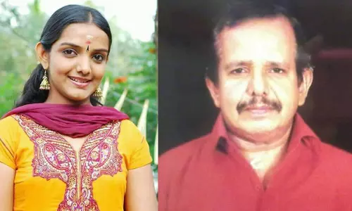 ആ സ്കൂട്ടര് തന്നെ ഇത്തവണയും വില്ലന്; അന്തരിച്ച ഗായിക മഞ്ജുഷ മോഹൻദാസിന്റെ അച്ഛൻ വാഹനാപകടത്തില് മരിച്ചു ആ സ്കൂട്ടര് തന്നെ ഇത്തവണയും വില്ലന്; അന്തരിച്ച ഗായിക മഞ്ജുഷ മോഹൻദാസിന്റെ അച്ഛൻ വാഹനാപകടത്തില് മരിച്ചു