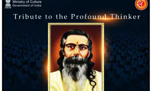 ഗോള്വാള്ക്കര് മഹാനെന്ന് കേന്ദ്ര സാംസ്കാരിക വകുപ്പ്; നാണക്കേട് കൊണ്ട് തലകുനിയുന്നുവെന്ന് സാംസ്കാരിക വകുപ്പ് മുന് സെക്രട്ടറി ഗോള്വാള്ക്കര് മഹാനെന്ന് കേന്ദ്ര സാംസ്കാരിക വകുപ്പ്; നാണക്കേട് കൊണ്ട് തലകുനിയുന്നുവെന്ന് സാംസ്കാരിക വകുപ്പ് മുന് സെക്രട്ടറി