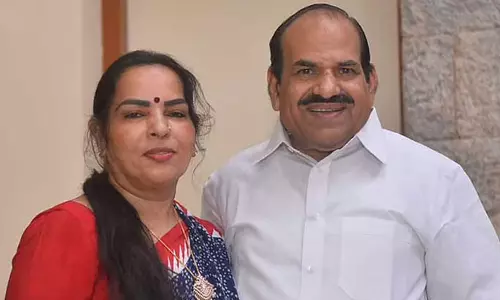 ഐ ഫോൺ വിവാദം: വിനോദിനി ബാലകൃഷ്ണൻ ഇന്ന് കസ്റ്റംസിന് മുമ്പിൽ