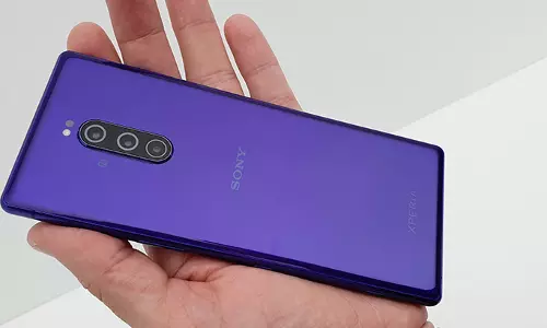 ഇന്ത്യയില്‍ മൊബൈല്‍ വില്‍പ്പന നിര്‍ത്താനൊരുങ്ങി സോണി