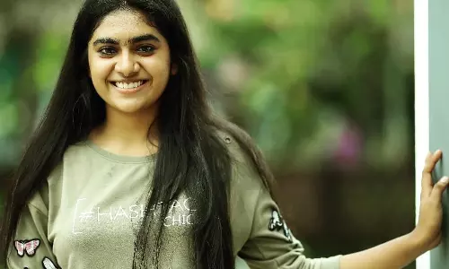 41ന്റെ വിശേഷങ്ങളുമായി നിമിഷ സജയനും സഹതാരങ്ങളും