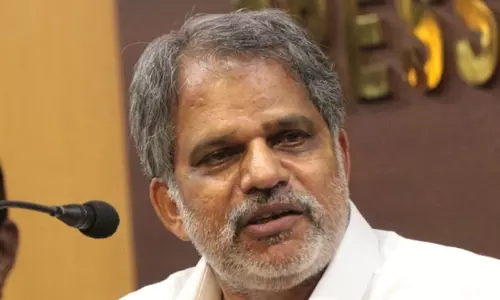 അതൊക്കെ സച്ചിൻ ടെണ്ടുൽക്കറുടെ പരസ്യത്തിൽ പറയേണ്ട കാര്യമല്ലേ? വിവാദങ്ങളിൽ  പ്രതികരിച്ച് വിജയരാഘവൻ