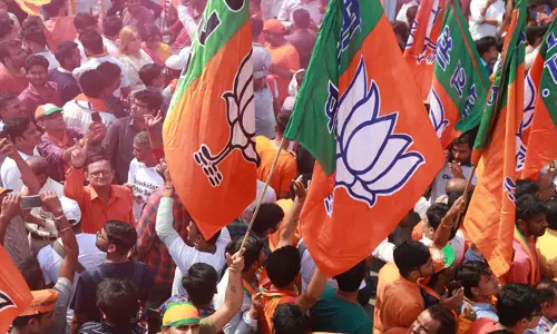 ഗുജറാത്തിൽ കോൺഗ്രസിന് ദയനീയ തോൽവി; ബിജെപിക്ക് മുന്നേറ്റം