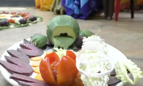 പോഷകാഹാരങ്ങളുടെ പ്രദർശനവും പോഷണ പൂക്കളവുമൊരുക്കി അരീക്കോട് ഐ.സി ഡി.എസ് 