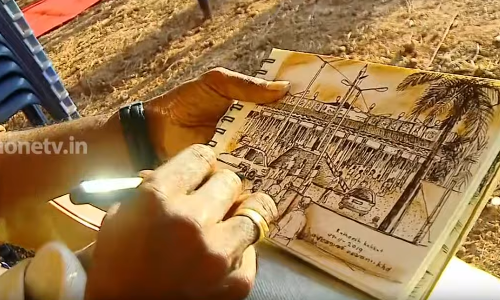 കലോത്സവ വേദികളെ പേപ്പറിലേക്ക് പകര്‍ത്തി കാഞ്ഞങ്ങാട്ടെ രതീഷ് കക്കാട്ട്