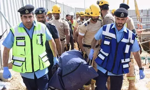 ഒമാനിൽ കനത്ത മഴ; ഇന്ത്യന്‍ തൊഴിലാളികള്‍ മണ്ണിനടിയില്‍ പെട്ട് മരിച്ചു
