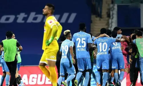 സഡന്‍ ഡെത്തില്‍ ഗോവയെ തക‍ര്‍ത്തു മുബൈ ഐഎസ്എല്‍ ഫൈനലില്‍