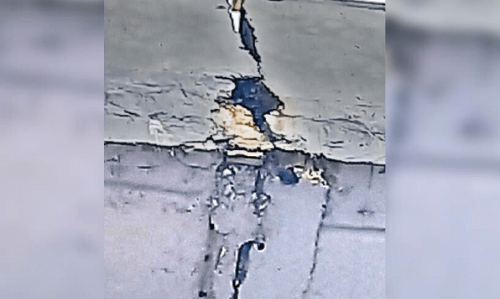 പാപ്പിനിശ്ശേരി മേല്‍പാലത്തില്‍ വിള്ളൽ ക​ണ്ടെ​ത്തി; പിന്നിൽ പാ​ലാ​രി​വ​ട്ടം പാ​ലം നി​ർ​മി​ച്ച ക​മ്പ​നി