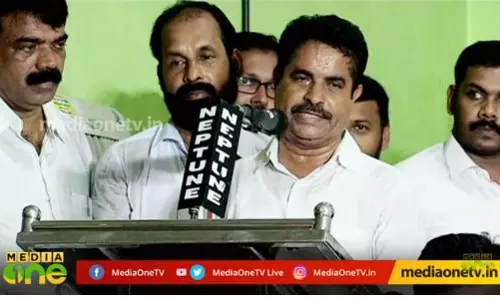 കോന്നിയിലെ രാഷ്ട്രീയ നാടകം ഒരു എത്തിനോട്ടം കോന്നിയിലെ രാഷ്ട്രീയ നാടകം ഒരു എത്തിനോട്ടം