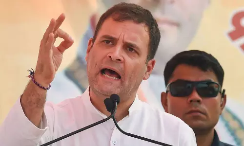 മോദി അദാനി,അംബാനിമാരുടെ ഉച്ചഭാഷിണിയാണെന്ന് രാഹുല് ഗാന്ധി മോദി അദാനി,അംബാനിമാരുടെ ഉച്ചഭാഷിണിയാണെന്ന് രാഹുല് ഗാന്ധി