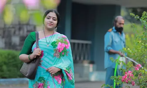 ഇന്ദ്രജിത്തും അനു സിതാരയും പ്രധാന വേഷങ്ങളിലെത്തുന്ന അനുരാധ Crime No.59/2019; ലൊക്കേഷൻ ചിത്രങ്ങൾ കാണാം