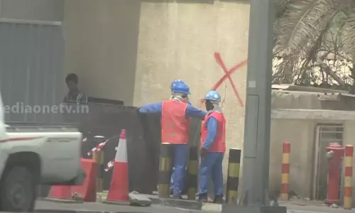 യുഎഇയില്‍ ശമ്പളം നിഷേധിച്ചാൽ കനത്ത പിഴ