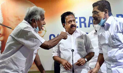 വടിയെടുത്ത് ഹൈക്കമാന്‍ഡ്; സ്ഥാനാര്‍ത്ഥി പട്ടിക വേഗത്തിലാക്കാന്‍ കോണ്‍ഗ്രസിന് അന്ത്യശാസനം