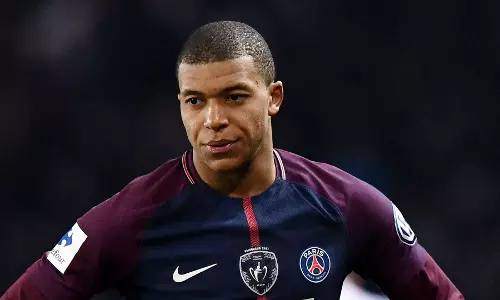 താന്‍ ബാലോണ്‍ ദോറിന് അര്‍ഹനല്ലെന്ന് എംബാപ്പെ