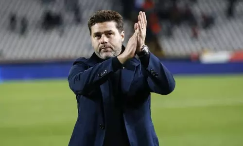 ബയേണ്, ബാഴ്സ, അഴ്സണല്... ടോട്ടന്ഹാം പുറത്താക്കിയ കോച്ചിനായി ക്ലബുകളുടെ പിടിവലി ബയേണ്, ബാഴ്സ, അഴ്സണല്... ടോട്ടന്ഹാം പുറത്താക്കിയ കോച്ചിനായി ക്ലബുകളുടെ പിടിവലി