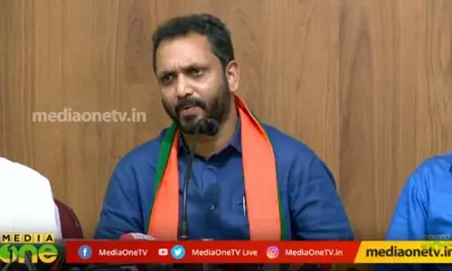 കോന്നിയിലെ തെരഞ്ഞെടുപ്പ് യുദ്ധം കോന്നിയിലെ തെരഞ്ഞെടുപ്പ് യുദ്ധം