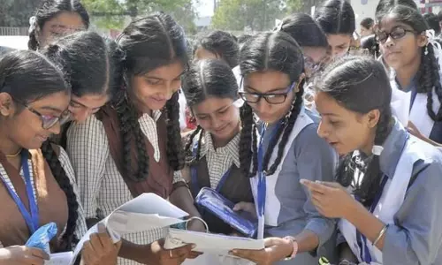 എസ്.എസ്.എല്‍.സി, +2 പരീക്ഷകള്‍ മാറ്റി