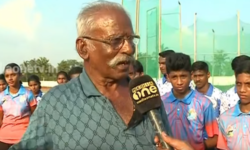 73 പിന്നിട്ടു; തോമസ് മാഷ് ഇപ്പോഴും ട്രാക്കിലാണ്  