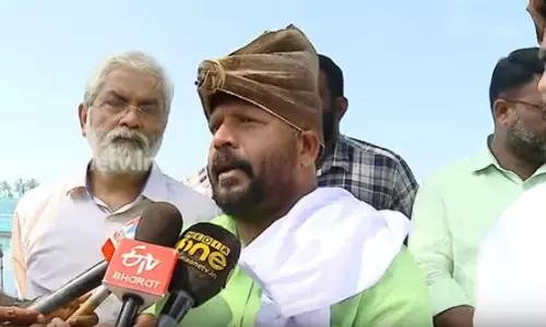 നെല്കൃഷി അവര്ക്കൊരു ദൌര്ബല്യമാണ് നെല്കൃഷി അവര്ക്കൊരു ദൌര്ബല്യമാണ്