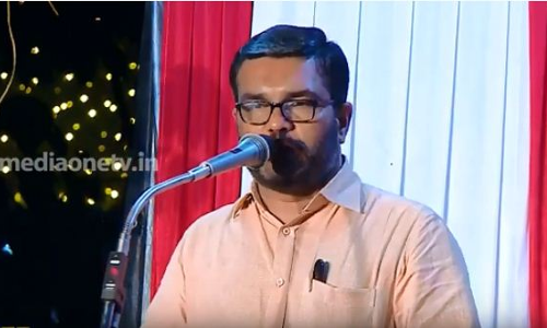 സഖാക്കള് വിശദീകരിച്ച് വിയര്ക്കുകയാണ് സഖാക്കള് വിശദീകരിച്ച് വിയര്ക്കുകയാണ്