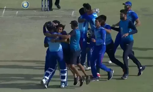 വിജയ്ഹസാരെ ട്രോഫി: പിറന്നത് 627 റണ്‍സ്, കലാശപ്പോരില്‍ മുംബൈക്ക് കിരീടം