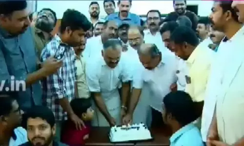 വലിയ ആഘോഷങ്ങളില്ലാതെ തെരഞ്ഞെടുപ്പ് ഫലത്തെ വരവേറ്റ് യു.ഡി.എഫ് പ്രവാസി സംഘടനകള്‍