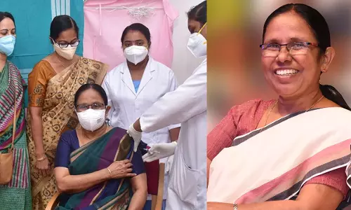 ‘ബ്ലൗസ് മുതുകില്‍ നിന്ന് താഴ്ത്തി ഇഞ്ചക്ഷന്‍ എടുക്കുമ്പോള്‍ സാരി കൊണ്ട് മറയുമെന്ന് അറിയായ്കയല്ല’; ഫോട്ടോ വിവാദത്തില്‍ കെ.കെ ശൈലജ ടീച്ചര്‍