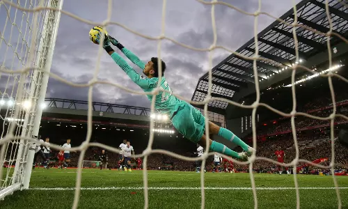 ഗാസ്സനിഗ: ഇതാ അർജന്റീനക്കാർ കാത്തിരുന്ന ആ ഗോൾകീപ്പർ  