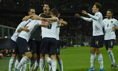 യൂറോപ്പില് ഗോള് മഴ, എതിരാളികളെ ഗോളില് മുക്കി ഇറ്റലിയും സ്പെയിനും സ്വിറ്റ്സര്ലണ്ടും യൂറോപ്പില് ഗോള് മഴ, എതിരാളികളെ ഗോളില് മുക്കി ഇറ്റലിയും സ്പെയിനും സ്വിറ്റ്സര്ലണ്ടും