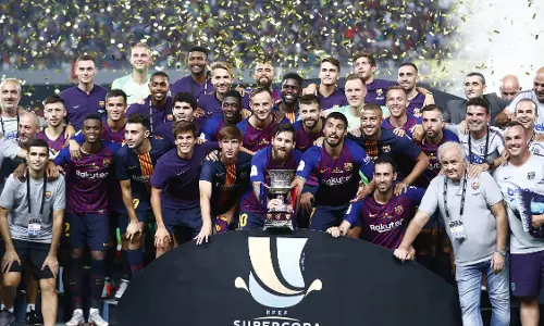 സ്പാനിഷ് സൂപ്പര് കപ്പ് സൗദിയില് നടത്താന് അടുത്ത മൂന്ന് വര്ഷത്തേക്ക് കരാര്; റയല് ബാഴ്സ വലന്സിയ അത്ലറ്റികോ ടീമുകള് ജനുവരിയില് ഏറ്റുമുട്ടും സ്പാനിഷ് സൂപ്പര് കപ്പ് സൗദിയില് നടത്താന് അടുത്ത മൂന്ന് വര്ഷത്തേക്ക് കരാര്; റയല് ബാഴ്സ വലന്സിയ അത്ലറ്റികോ ടീമുകള് ജനുവരിയില് ഏറ്റുമുട്ടും