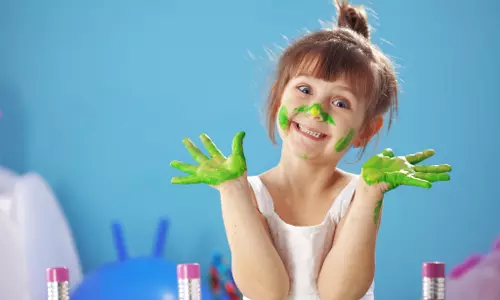 നിങ്ങളുടെ പൊന്നോമനയുടെ വളര്‍ച്ച ശരിയായ രീതിയിലാണോ?