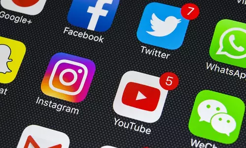 സോഷ്യല്‍ മീഡിയക്ക് നിയന്ത്രണം; സുപ്രീംകോടതിയോട് കൂടുതല്‍ സമയം ആവശ്യപ്പെട്ട് കേന്ദ്രം