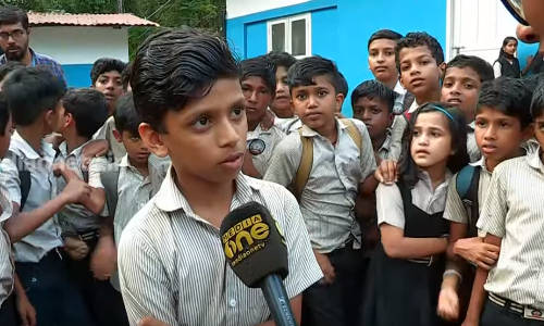 ആബിറിനെ സ്കൂള്‍ ആദരിച്ചു; ചടങ്ങില്‍ പുത്തനൊരു സൈക്കിളും കിട്ടി