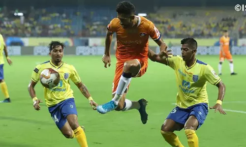 അവസാന നിമിഷം കലമുടച്ചു; ബ്ലാസ്റ്റേഴ്സിന് സമനില അവസാന നിമിഷം കലമുടച്ചു; ബ്ലാസ്റ്റേഴ്സിന് സമനില