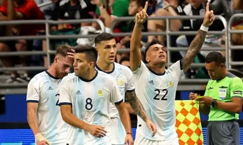 മെക്സിക്കോയെ തരിപ്പണമാക്കി അര്‍ജന്റീന