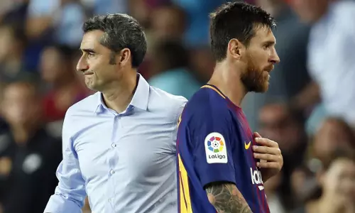 ‘മെസിയുടെ വിരമിക്കലിന് അധികം സമയമില്ല’ ബാഴ്‌സലോണ പരിശീലകന്‍