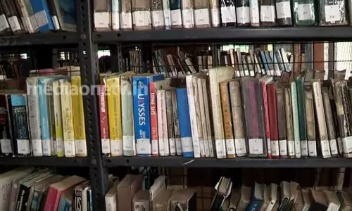 എറണാകുളം പബ്ലിക് ലൈബ്രറിക്ക് 150 വയസ്; രണ്ട് ലക്ഷത്തിലധികം പുസ്തകങ്ങള്‍