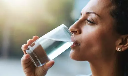 വെള്ളം കുടി ആരോഗ്യത്തിനും സൗന്ദര്യത്തിനും