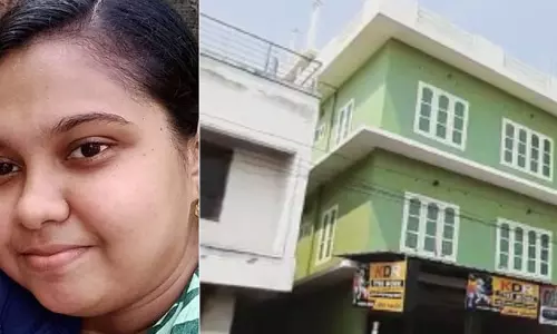 ഫ്ലാറ്റിന് മുകളിൽ നിന്നും അമ്മയും കുഞ്ഞും താഴെ വീണു; അമ്മ മരിച്ചു