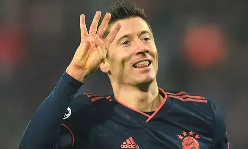 ചാമ്പ്യന്‍സ് ലീഗില്‍ ചരിത്രം രചിച്ച് ലെവന്‍ഡോവ്‌സ്‌കിയുടെ ഗോളടി