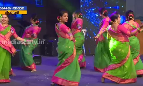 ദീപാവലി ആഘോഷത്തിന്‍റെ പൊലിമയില്‍ ഗള്‍ഫ് നഗരങ്ങള്‍