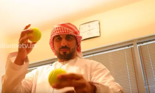 ബുര്‍ജ് ഖലീഫ വരെ അപ്രത്യക്ഷമാക്കിയ അറബ് മാന്ത്രികന്‍