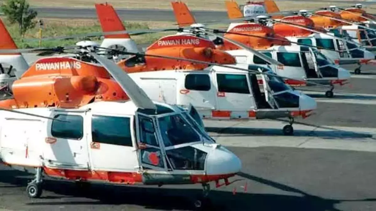 കേരളത്തെ വട്ടംകറക്കി ഒരു സ്വപ്ന വിമാനം കേരളത്തെ വട്ടംകറക്കി ഒരു സ്വപ്ന വിമാനം