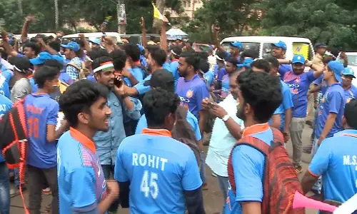 ക്രിക്കറ്റ് ആവേശത്തില് കേരളത്തിന്റെ കാര്യവട്ടം ക്രിക്കറ്റ് ആവേശത്തില് കേരളത്തിന്റെ കാര്യവട്ടം