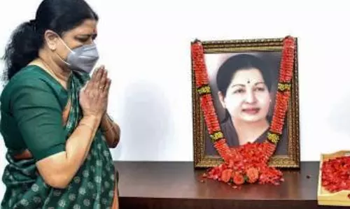 രാഷ്ട്രീയ ജീവിതം അവസാനിപ്പിച്ച് വികെ ശശികല; തീരുമാനം തെരഞ്ഞെടുപ്പ് അടുത്തിരിക്കെ