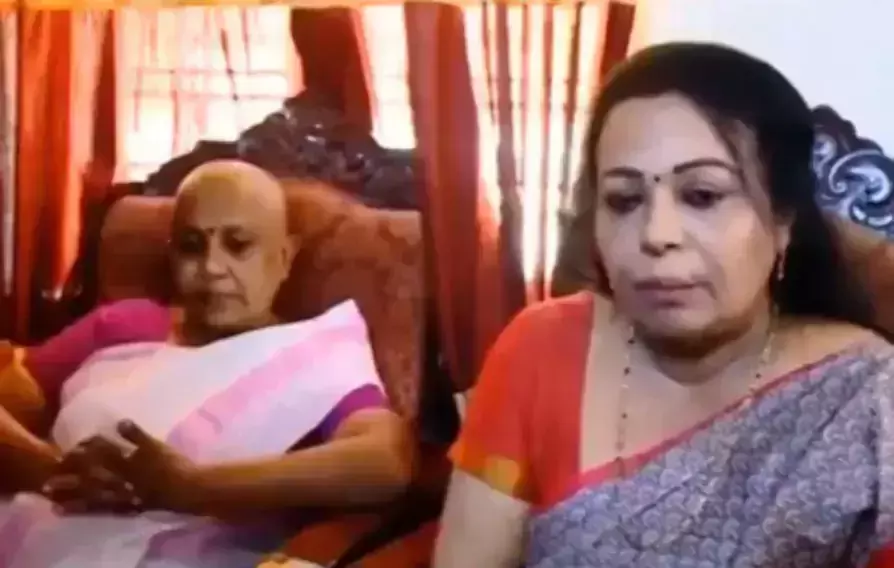 ലതികയുടെ മുടി ഇനിയും വളരും, പക്ഷേ അവരുടെ പ്രതിഷേധത്തിന്‍റെ ചിത്രം എന്നും കേരളം ഓര്‍ത്തിരിക്കും ശോഭന ജോര്‍ജ്