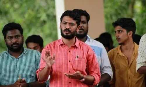 തെരഞ്ഞെടുപ്പില്‍ കെട്ടിവെക്കാന്‍  വിപി സാനുവിന് തുക കൈമാറി കര്‍ഷക സംഘടനകള്‍