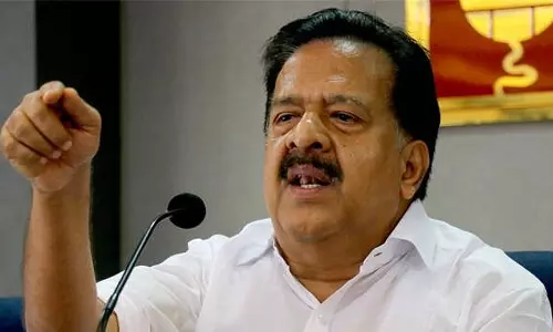 എട്ട് വർഷം മുൻപ് മരിച്ചവര്‍ക്ക് വരെ പോസ്റ്റൽ  വോട്ട് വീണ്ടും തിരിമറി ആരോപണവുമായി ചെന്നിത്തല